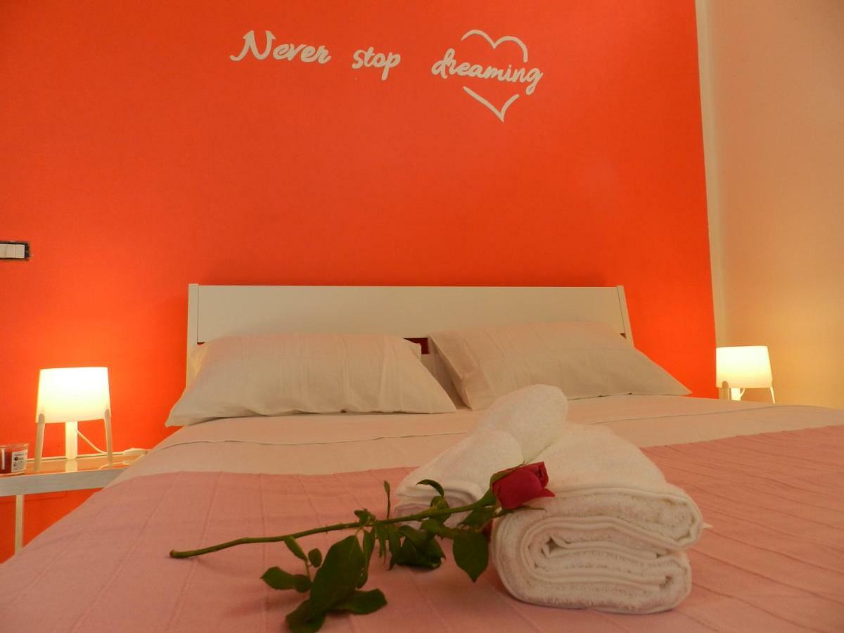 I Colori Degli Agrumi Holiday Home Floridia Exterior foto